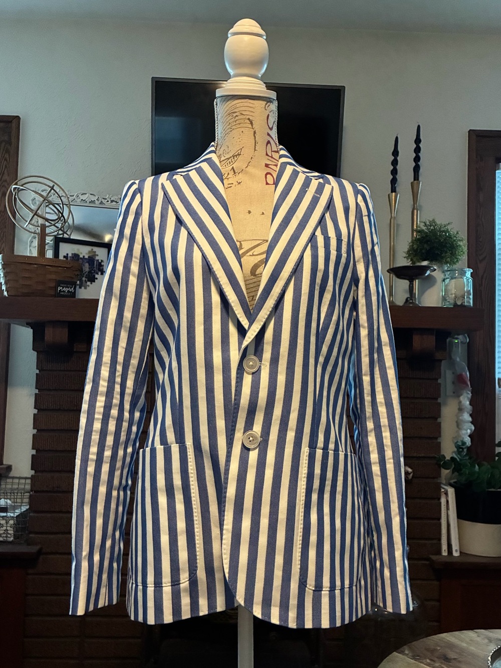 Polo by Ralph Lauren Blue & White Vertical Stripe Blazer, New with Tags. Size 6.